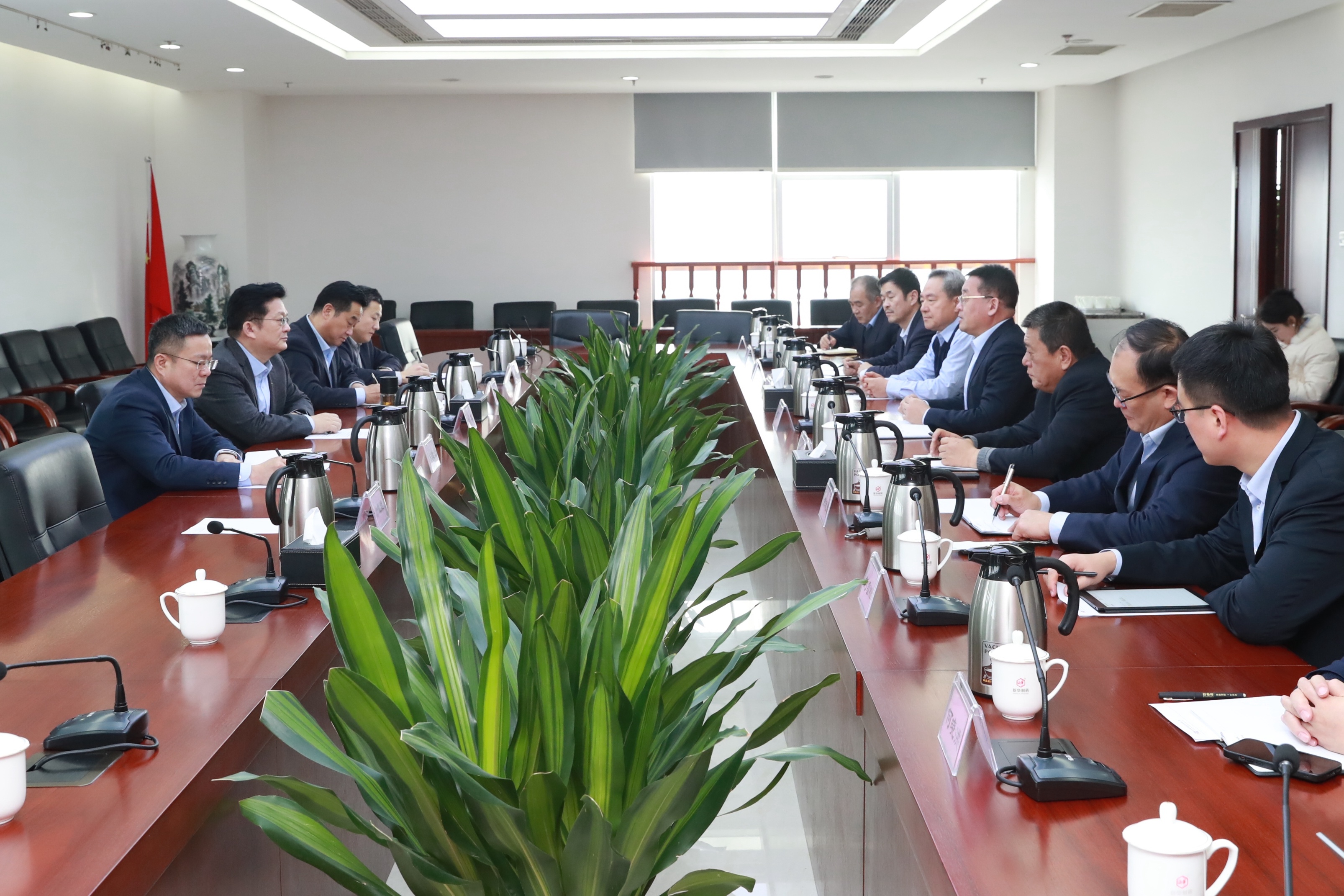 新华制药-会议人员 新华制药-会议人员.jpg